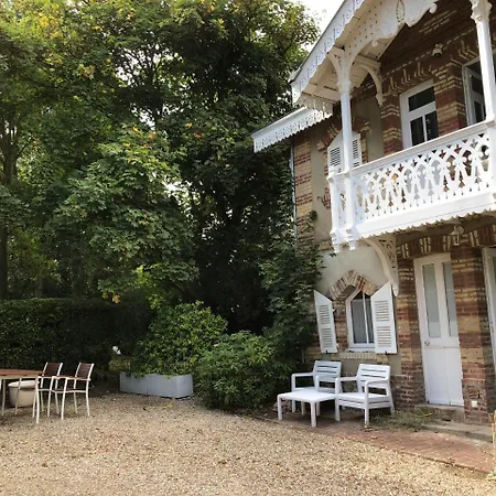 Les Graves Casa de Férias