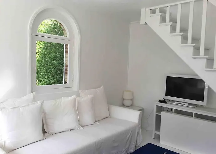 Dom wakacyjny Les Graves *