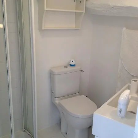 Les Graves Nyaraló *